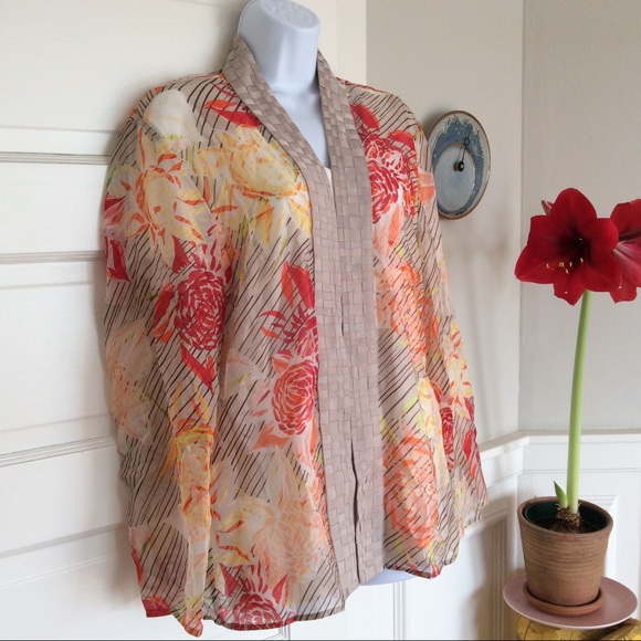 Chico’s sheer silk open weaved ribbon trim top Chicos size 3 or large - Picture 4 of 16